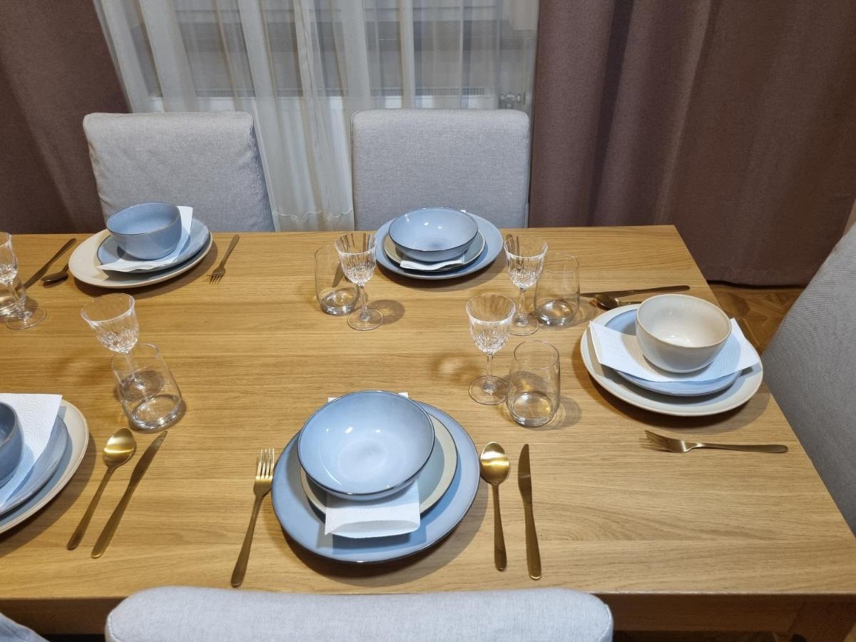 Villa With Private Sauna And Jacuzzi, 8 Min From Schloss Schoebrunn Bécs Kültér fotó