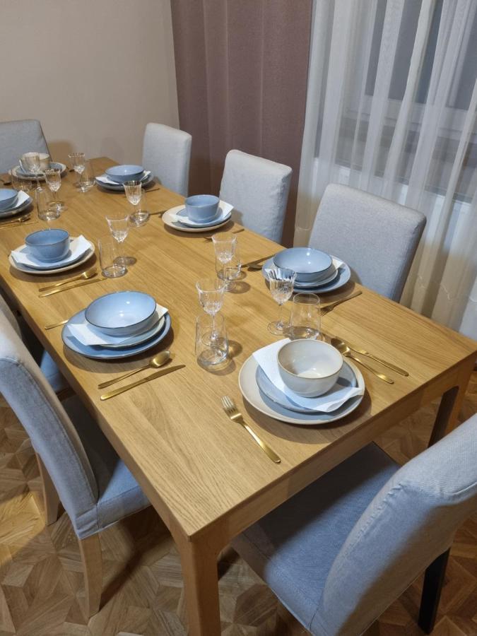 Villa With Private Sauna And Jacuzzi, 8 Min From Schloss Schoebrunn Bécs Kültér fotó