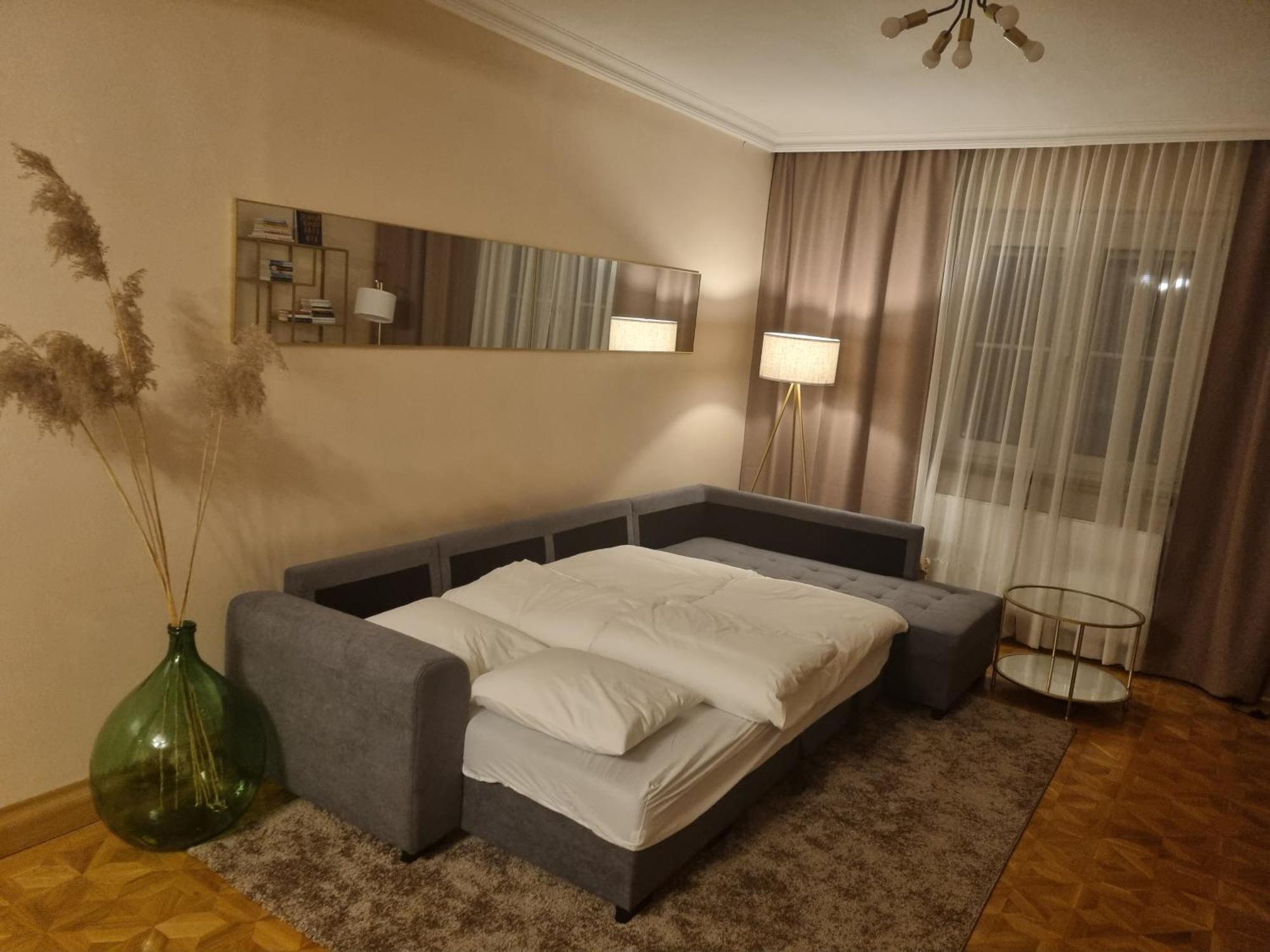 Villa With Private Sauna And Jacuzzi, 8 Min From Schloss Schoebrunn Bécs Kültér fotó