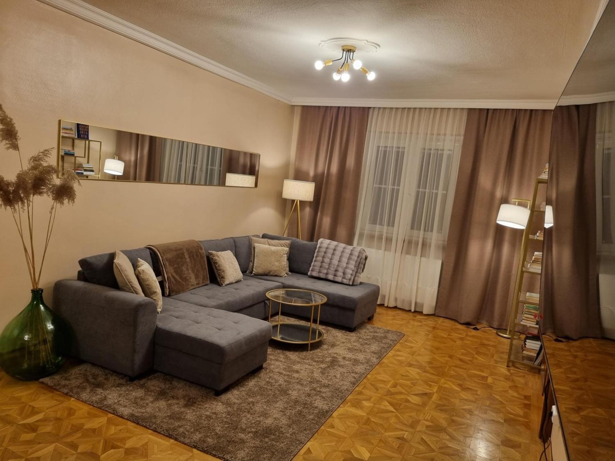 Villa With Private Sauna And Jacuzzi, 8 Min From Schloss Schoebrunn Bécs Kültér fotó